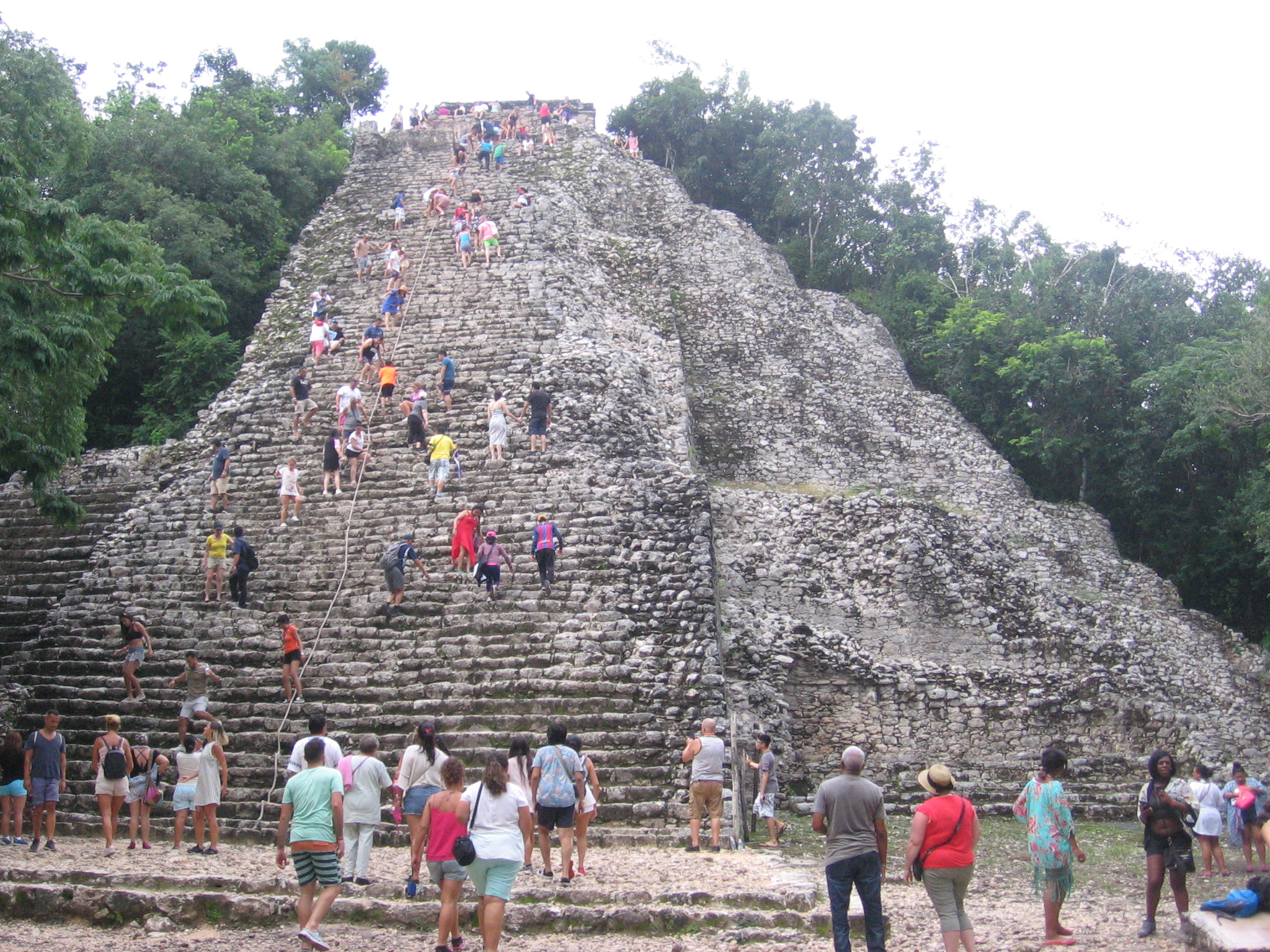 główna piramida w Coba